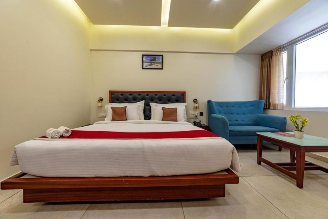 Ashok Inn Davangere Eksteriør billede