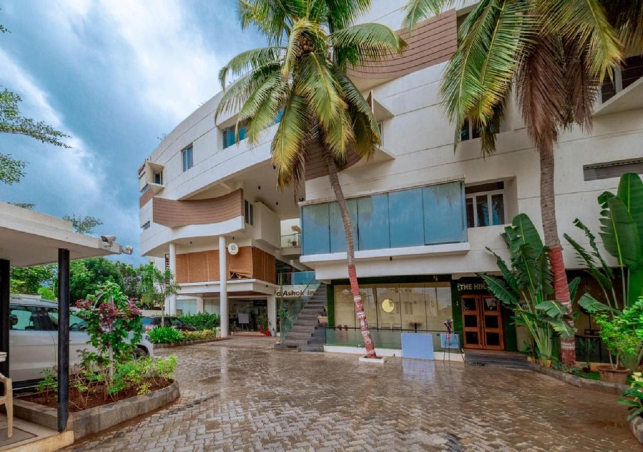 Ashok Inn Davangere Eksteriør billede